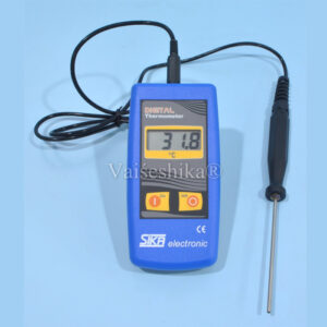 HAND HELD DIGITAL THERMOMETER